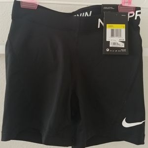 SOLD Black Nike shorts NWT